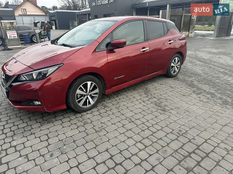 Хэтчбек Nissan Leaf 2019 в Львове фото 5 Хэтчбек Nissan Leaf 2019 в Львове
