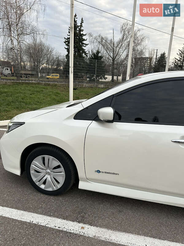 Хэтчбек Nissan Leaf 2018 в Житомире фото 10 Хэтчбек Nissan Leaf 2018 в Житомире