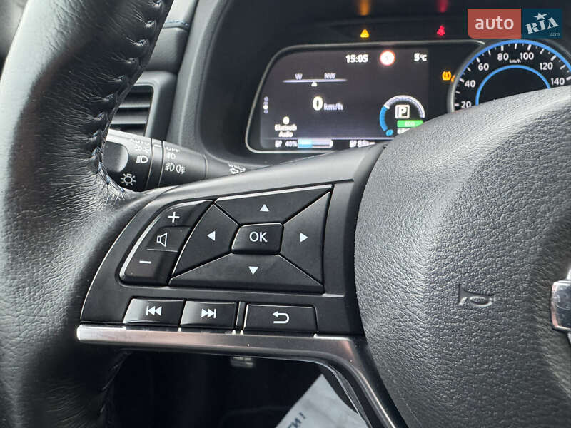 Хэтчбек Nissan Leaf 2018 в Луцке