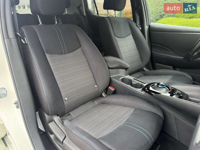 Хэтчбек Nissan Leaf 2018 в Луцке