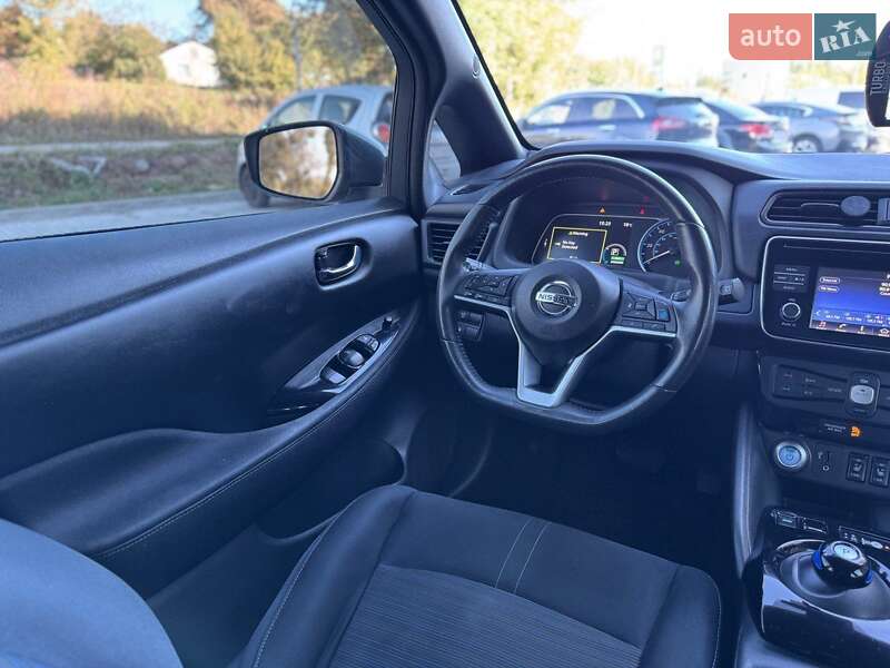 Хэтчбек Nissan Leaf 2018 в Ровно фото 7 Хэтчбек Nissan Leaf 2018 в Ровно