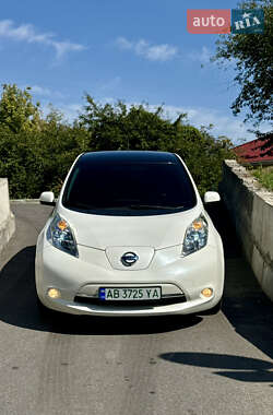Хэтчбек Nissan Leaf 2014 в Виннице