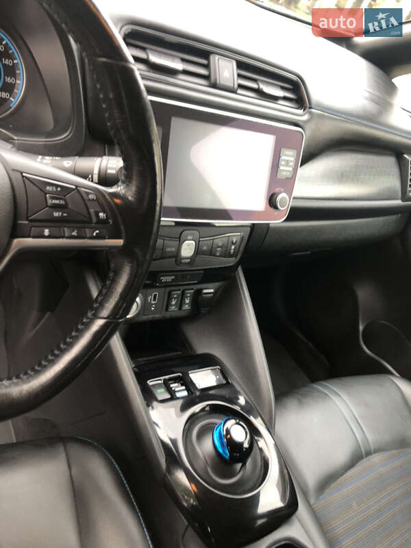 Хэтчбек Nissan Leaf 2020 в Хусте фото 9 Хэтчбек Nissan Leaf 2020 в Хусте