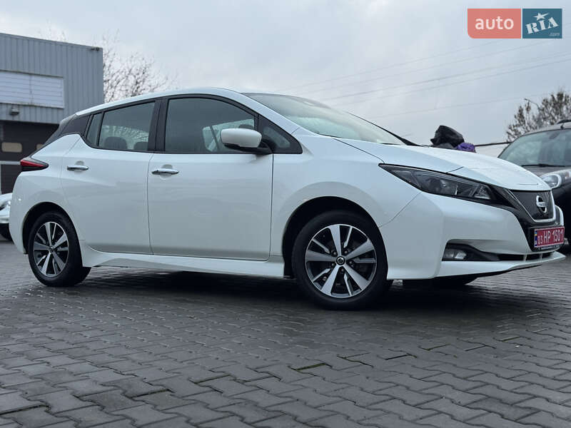 Хэтчбек Nissan Leaf 2020 в Луцке