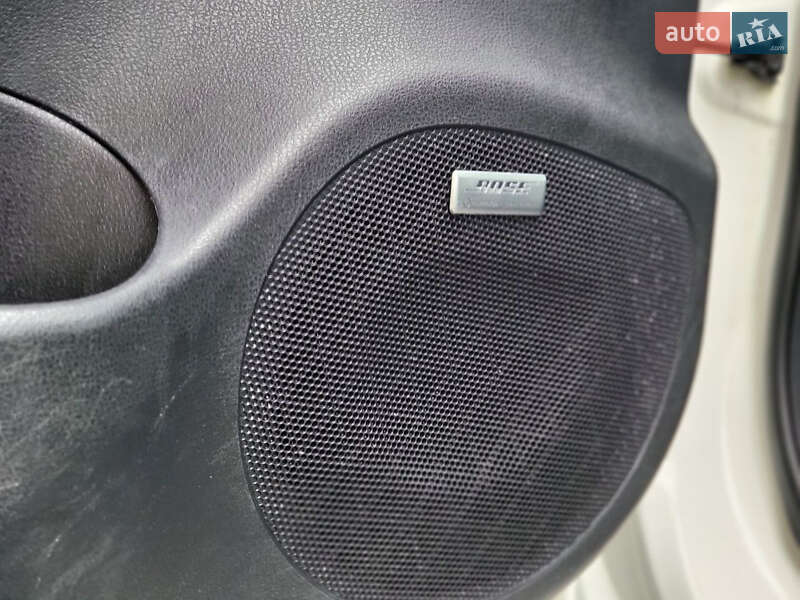 Хетчбек Nissan Leaf 2015 в Києві