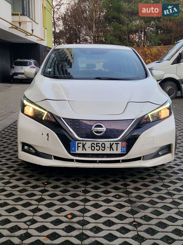 Хэтчбек Nissan Leaf 2019 в Луцке