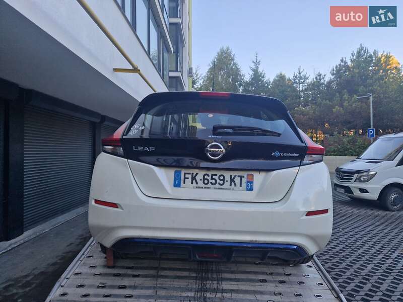 Хэтчбек Nissan Leaf 2019 в Луцке