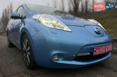 Хэтчбек Nissan Leaf 2014 в Ровно