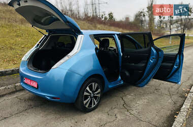 Хэтчбек Nissan Leaf 2014 в Ровно