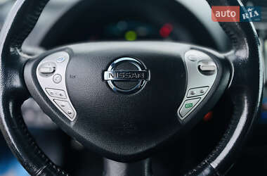Хэтчбек Nissan Leaf 2014 в Ровно