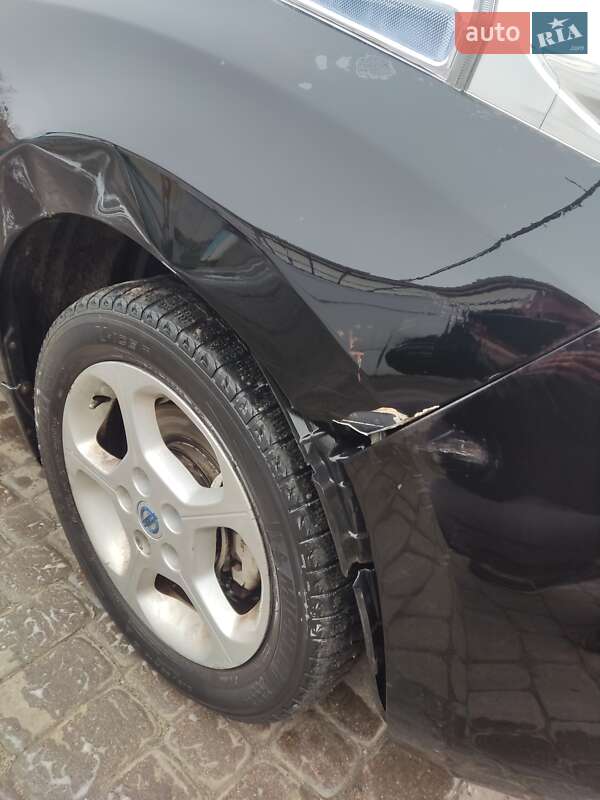 Хэтчбек Nissan Leaf 2011 в Харькове