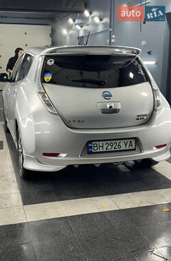 Хэтчбек Nissan Leaf 2015 в Одессе фото 19 Хэтчбек Nissan Leaf 2015 в Одессе