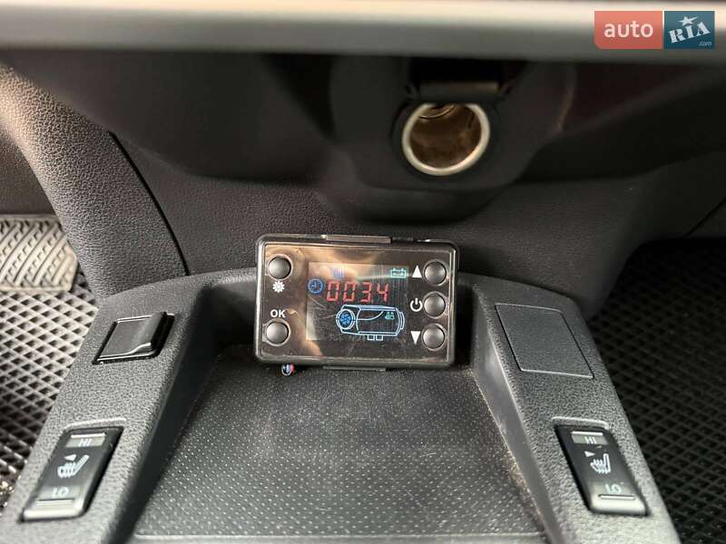 Хэтчбек Nissan Leaf 2015 в Одессе