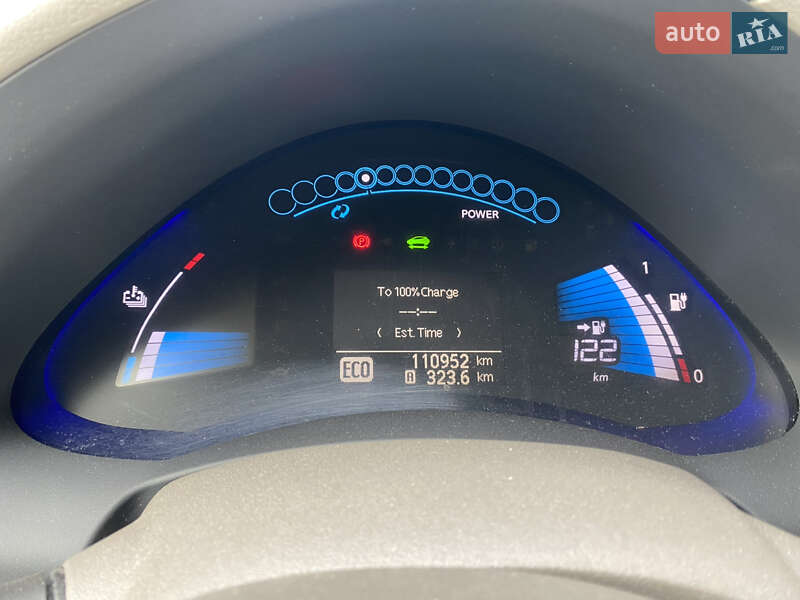 Хетчбек Nissan Leaf 2011 в Умані фото 8 Хетчбек Nissan Leaf 2011 в Умані