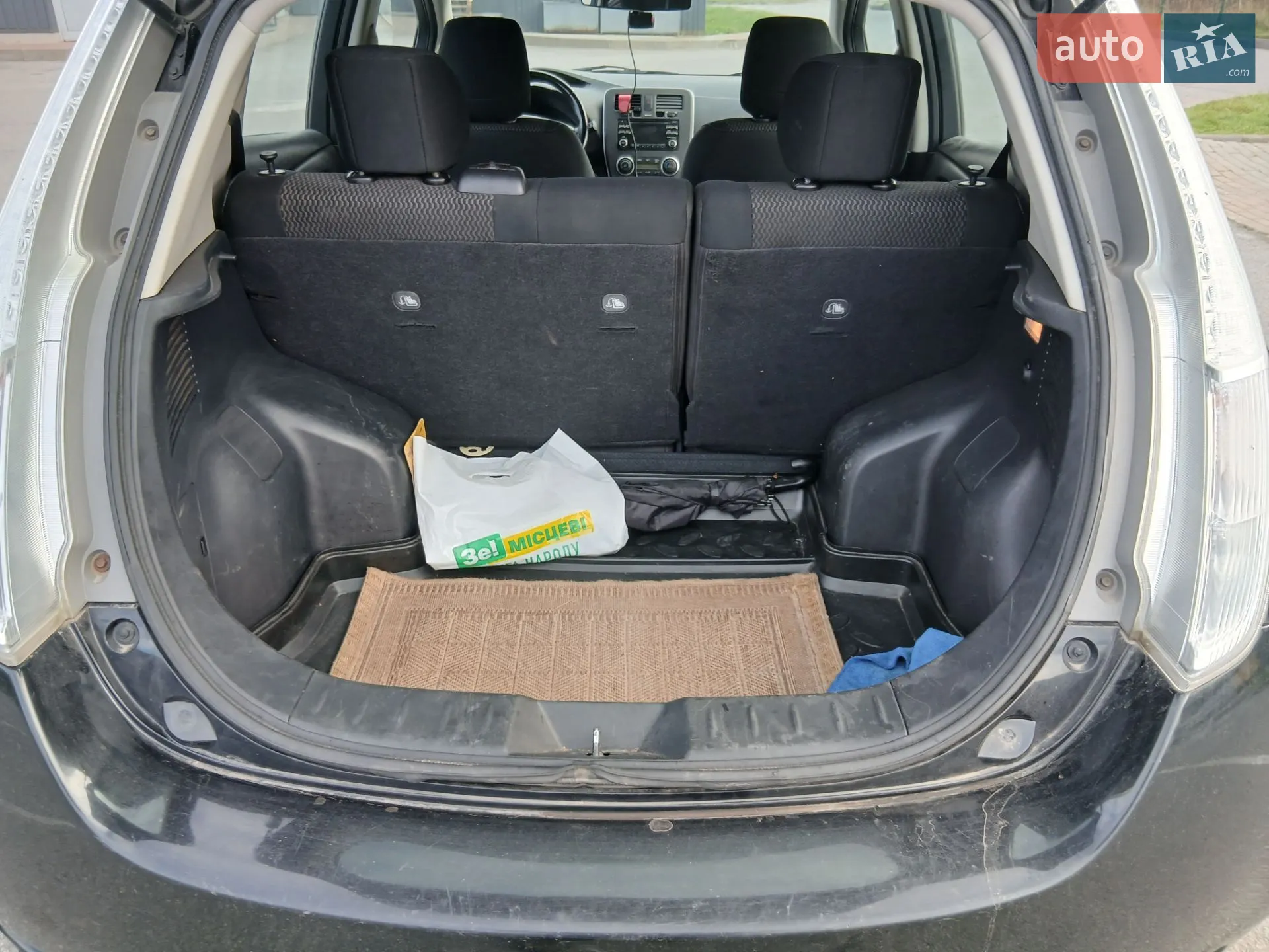 2015 Nissan Leaf - мініатюра 14