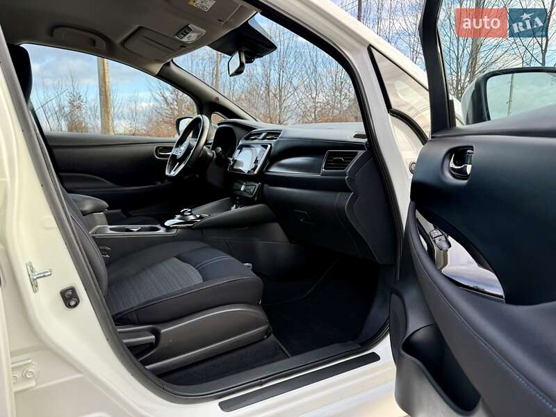 Хэтчбек Nissan Leaf 2021 в Бердичеве