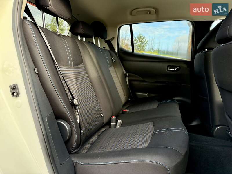 Хэтчбек Nissan Leaf 2021 в Бердичеве