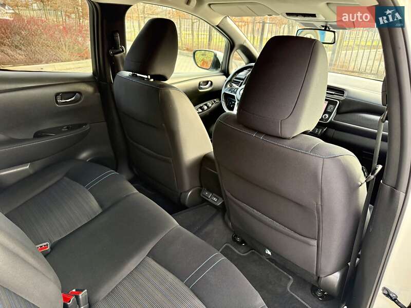 Хэтчбек Nissan Leaf 2021 в Бердичеве