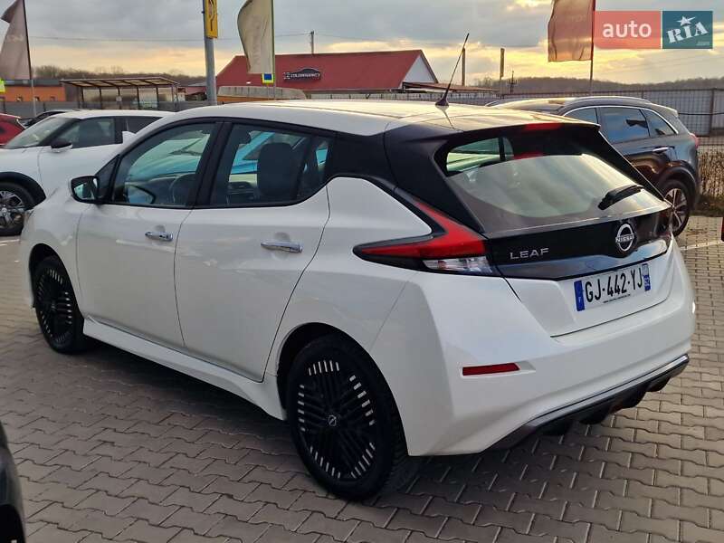 Хэтчбек Nissan Leaf 2022 в Виннице
