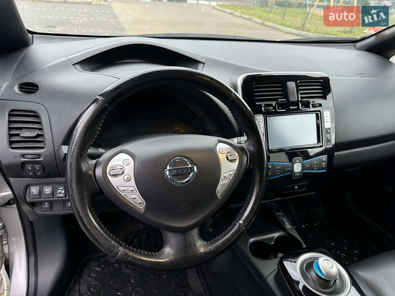Хэтчбек Nissan Leaf 2014 в Ровно фото 17 Хэтчбек Nissan Leaf 2014 в Ровно