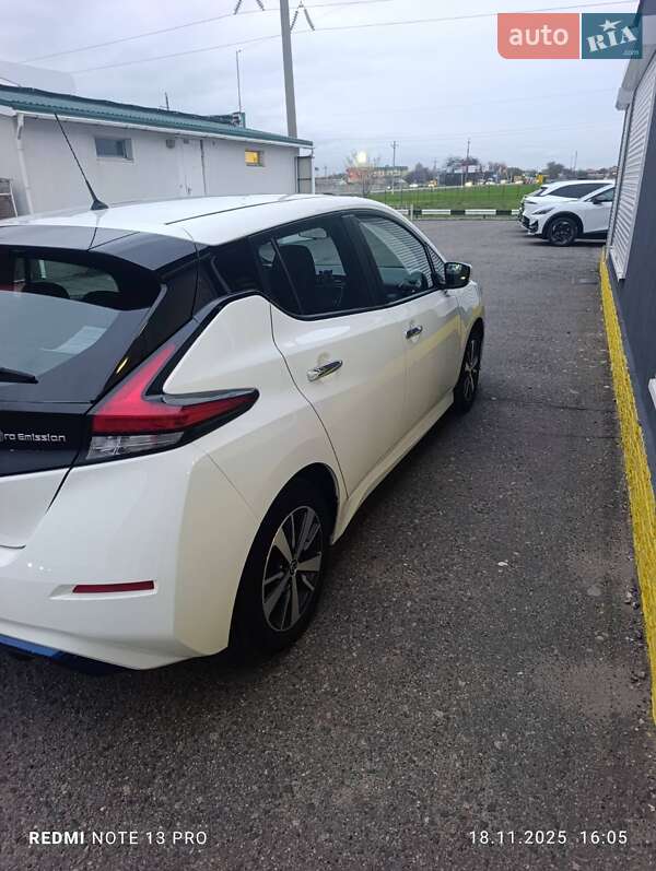 Хэтчбек Nissan Leaf 2019 в Одессе фото 4 Хэтчбек Nissan Leaf 2019 в Одессе