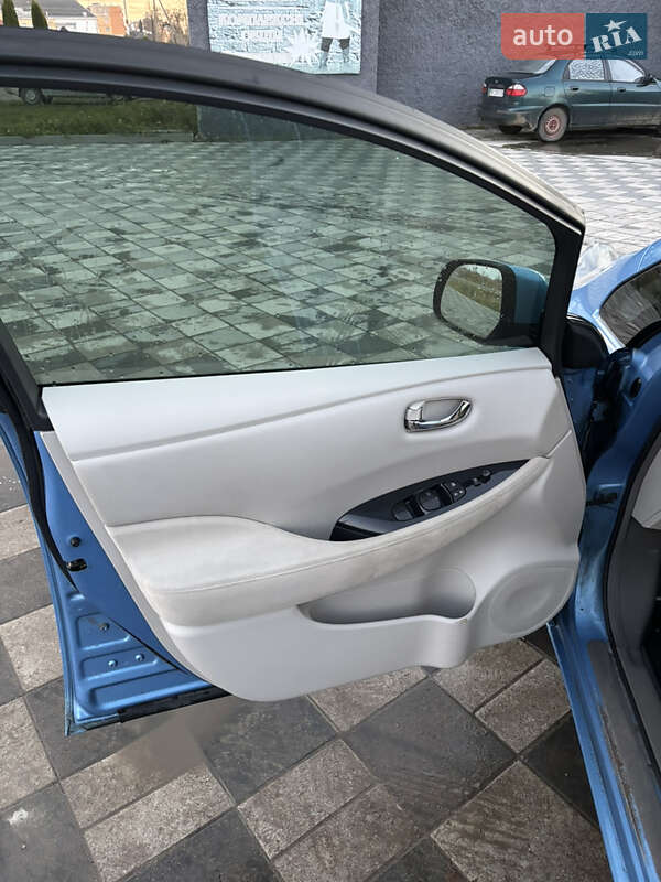 Хэтчбек Nissan Leaf 2011 в Черкассах фото 14 Хэтчбек Nissan Leaf 2011 в Черкассах