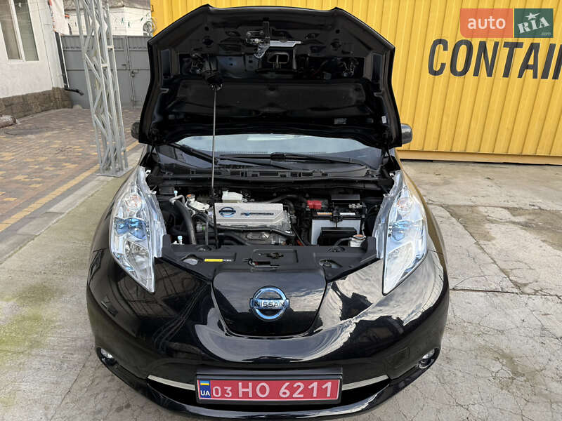 Хэтчбек Nissan Leaf 2012 в Умани фото 80 Хэтчбек Nissan Leaf 2012 в Умани