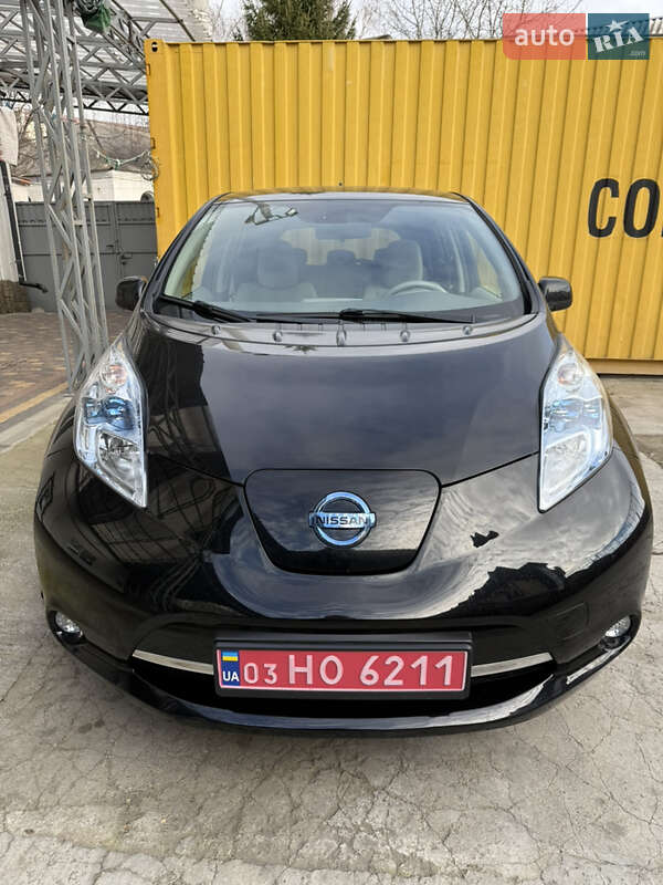 Хэтчбек Nissan Leaf 2012 в Умани фото 88 Хэтчбек Nissan Leaf 2012 в Умани