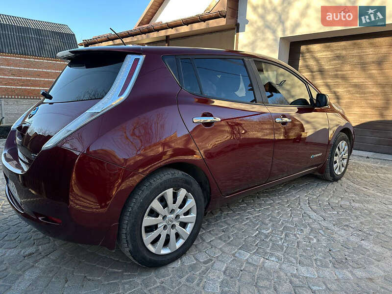 Хетчбек Nissan Leaf 2017 в Хмельницькому фото 13 Хетчбек Nissan Leaf 2017 в Хмельницькому