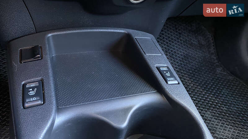 Хэтчбек Nissan Leaf 2014 в Луцке фото 46 Хэтчбек Nissan Leaf 2014 в Луцке