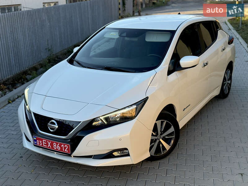 Хэтчбек Nissan Leaf 2018 в Ужгороде фото 15 Хэтчбек Nissan Leaf 2018 в Ужгороде