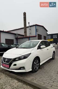 Хетчбек Nissan Leaf 2019 в Первомайську
