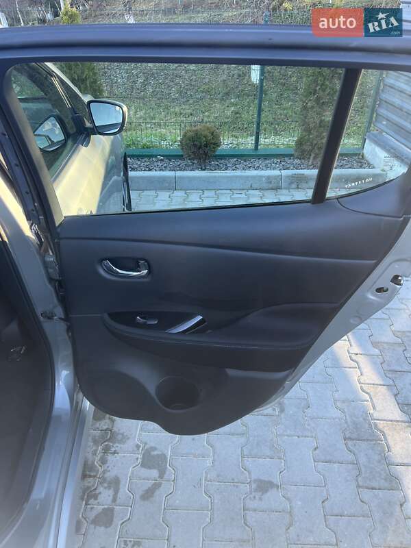 Хэтчбек Nissan Leaf 2020 в Ивано-Франковске