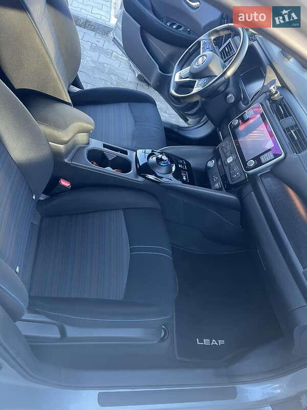 Хэтчбек Nissan Leaf 2020 в Ивано-Франковске