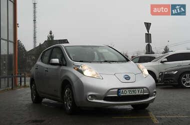 Хэтчбек Nissan Leaf 2015 в Ужгороде