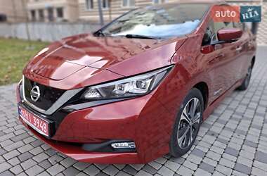 Хетчбек Nissan Leaf 2020 в Чернівцях