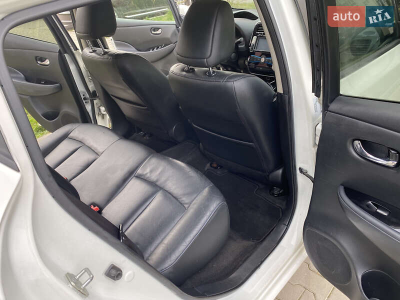 Хэтчбек Nissan Leaf 2014 в Черновцах фото 16 Хэтчбек Nissan Leaf 2014 в Черновцах