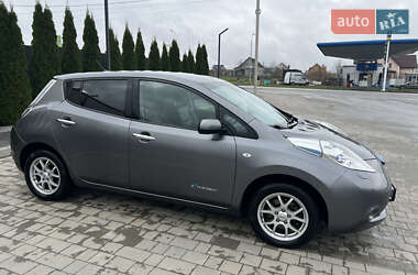 Хетчбек Nissan Leaf 2014 в Кам'янець-Подільському
