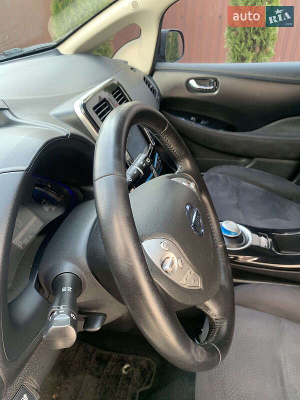Хэтчбек Nissan Leaf 2015 в Богородчанах фото 11 Хэтчбек Nissan Leaf 2015 в Богородчанах