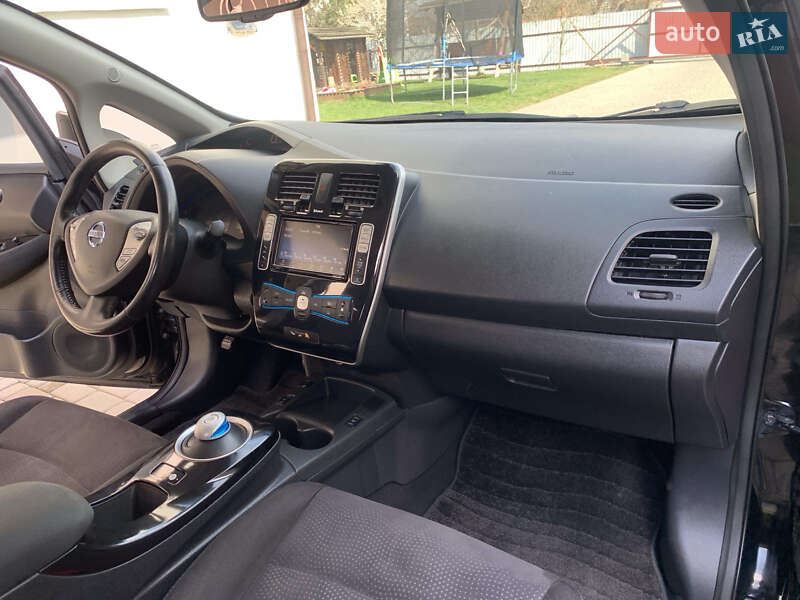 Хэтчбек Nissan Leaf 2015 в Богородчанах фото 16 Хэтчбек Nissan Leaf 2015 в Богородчанах