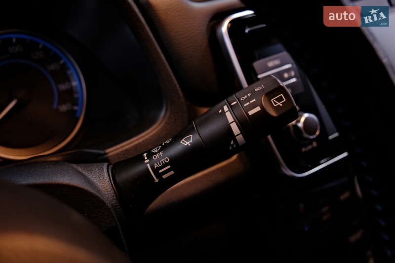 Хэтчбек Nissan Leaf 2017 в Одессе