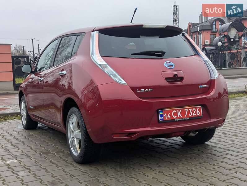 Хэтчбек Nissan Leaf 2014 в Дрогобыче