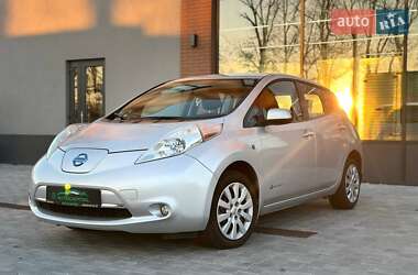Хэтчбек Nissan Leaf 2013 в Киеве