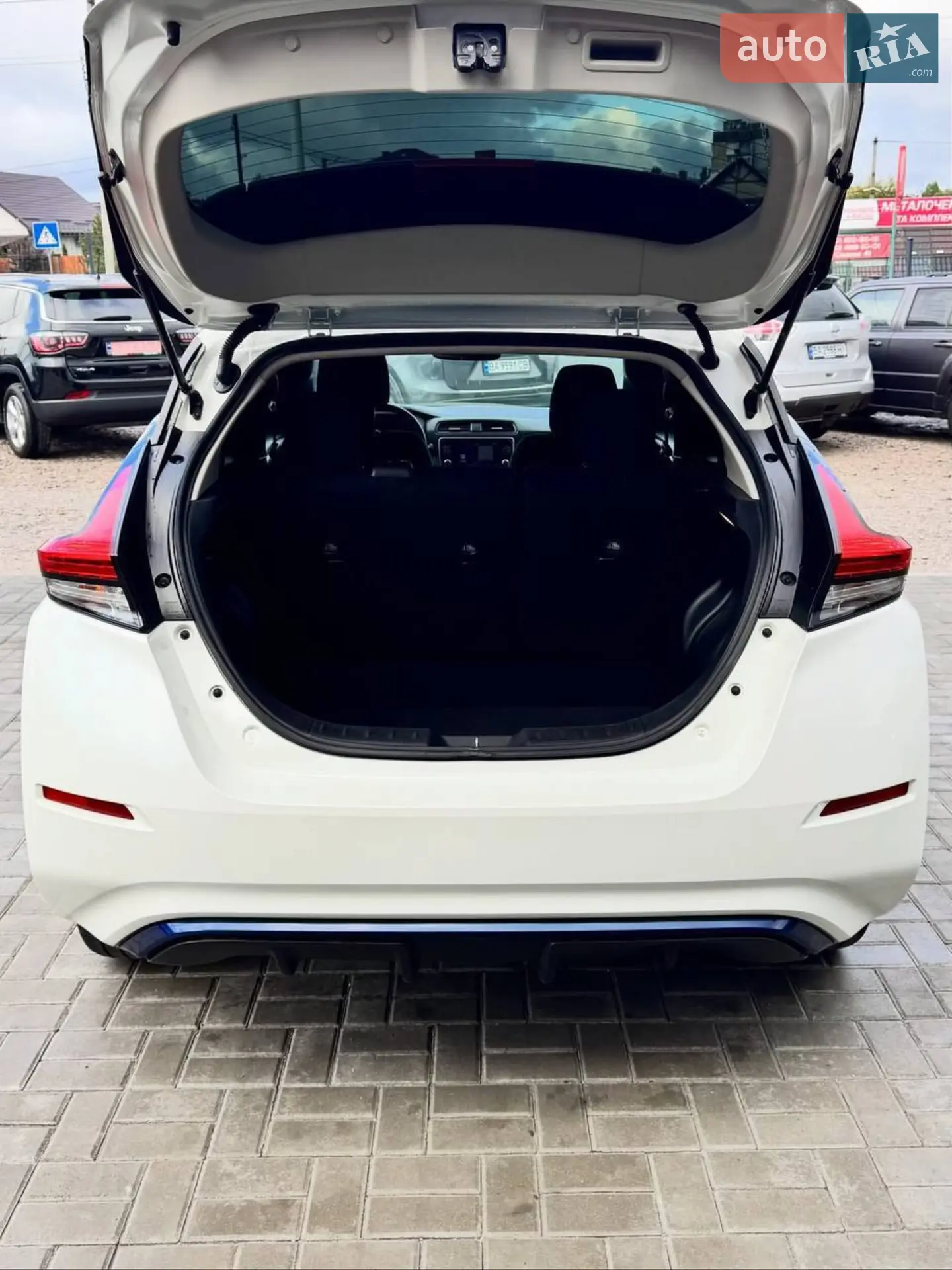 2019 Nissan Leaf - мініатюра 9