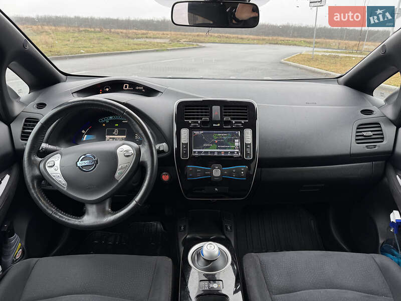 Хэтчбек Nissan Leaf 2017 в Виннице