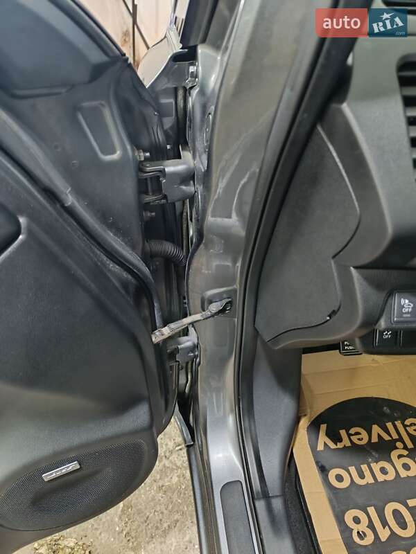 Хэтчбек Nissan Leaf 2015 в Ровно фото 7 Хэтчбек Nissan Leaf 2015 в Ровно