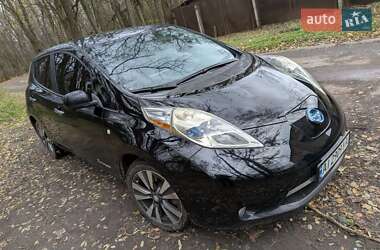 Хетчбек Nissan Leaf 2015 в Києві