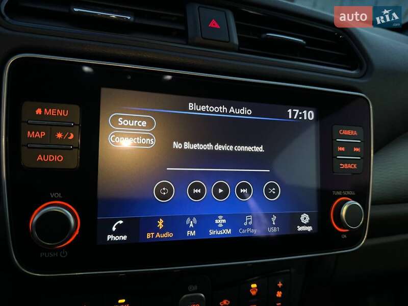 Хетчбек Nissan Leaf 2023 в Дніпрі