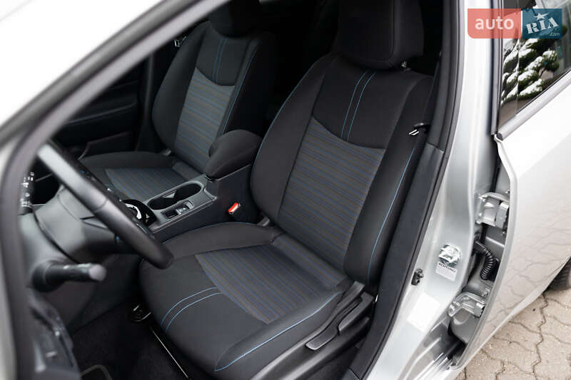 Хэтчбек Nissan Leaf 2022 в Луцке