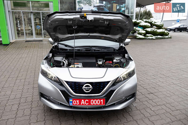 Хэтчбек Nissan Leaf 2022 в Луцке